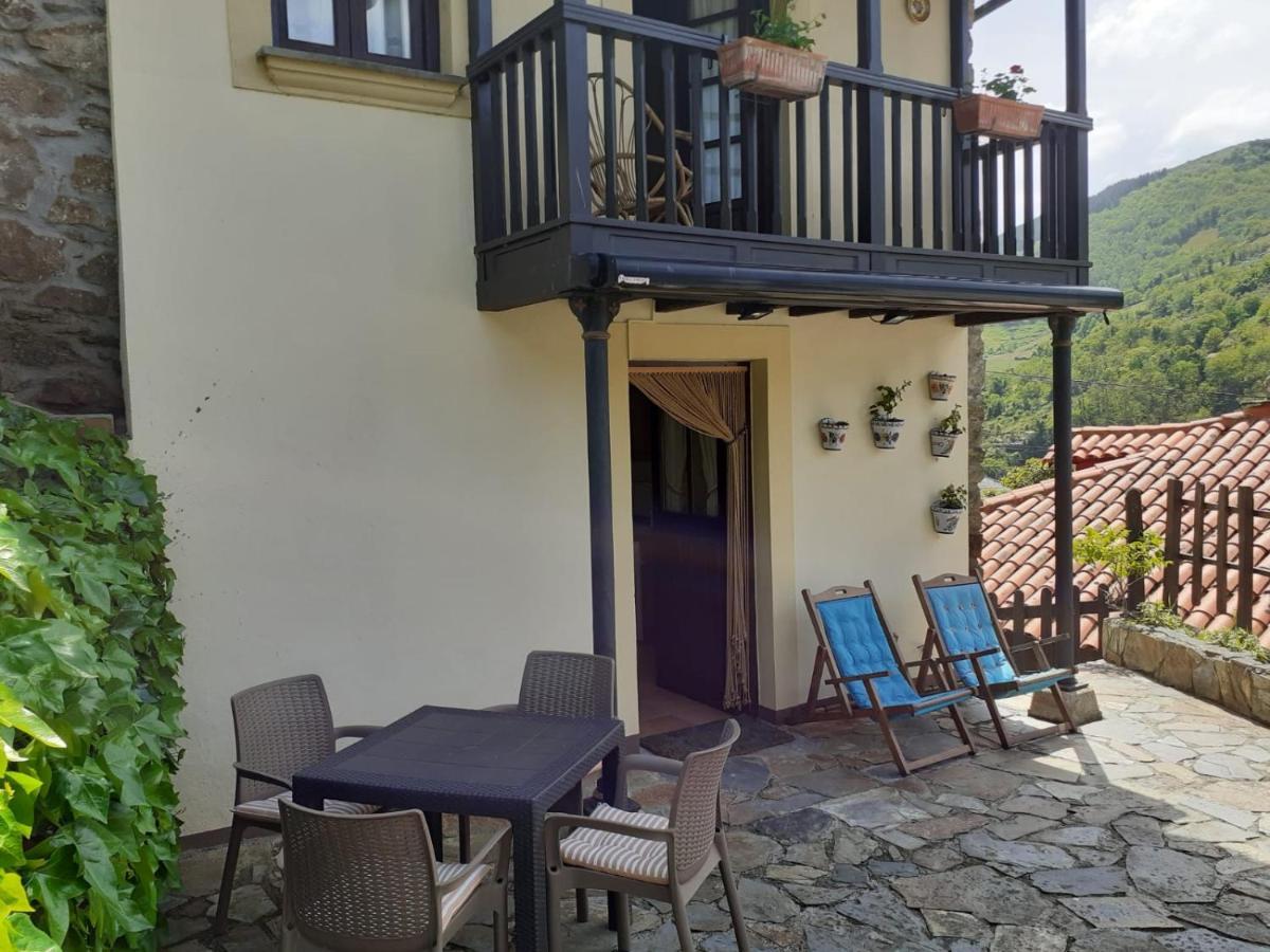 Вилла La Casina De Santulaya Кангас-дель-Нарсеа Экстерьер фото